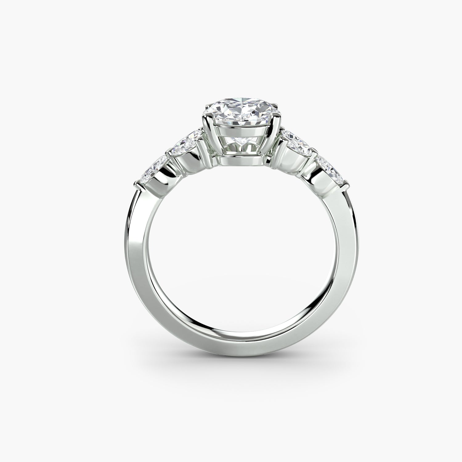 The Shoulder Cluster Ring